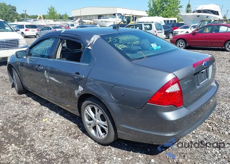 2012 Ford Fusion Se z USA, uszkodzony, nr VIN 3FAHP0HA5CR127235